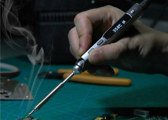 TS100 Soldering Iron (B2) TS100 Soldering Iron (B2)