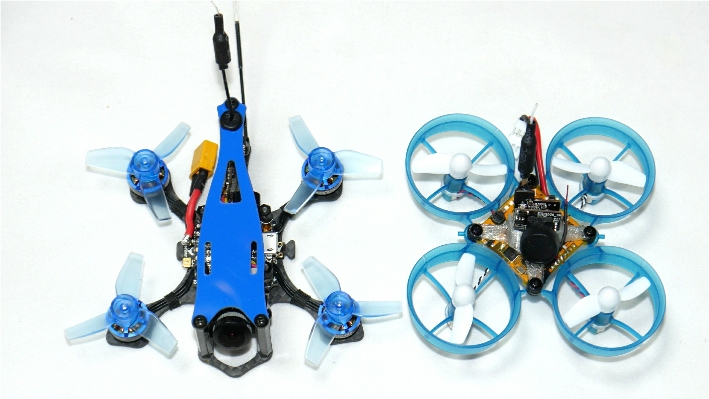 EP-MODELS Nano Vespa80 BLS V3 FPV Quadcopter SFHSS受信機付　完成機　※受注生産