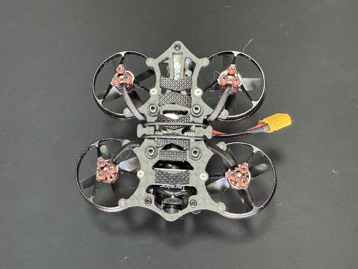 EP-MODELS Nano Vespa69HD-4K Quadcopter ELRS受信機付　※デモ機