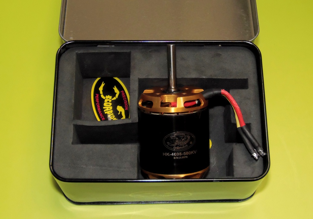 Scorpion Brushless Motor HK-4035（560kv） for T-REX700　※USED