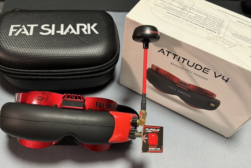Fat Shark Attitude V4 FPV Headset System 10th 限定品　※USED